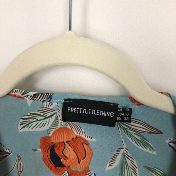 Pretty Little Thing Wrap Floral Dress Size 6 - Picture 2 of 9